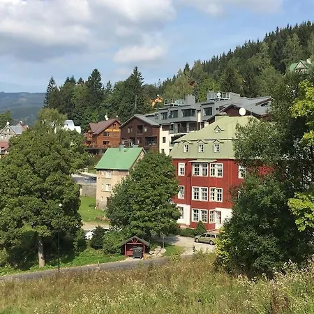 Magical Apartment Center With View Špindlerŭv Mlýn